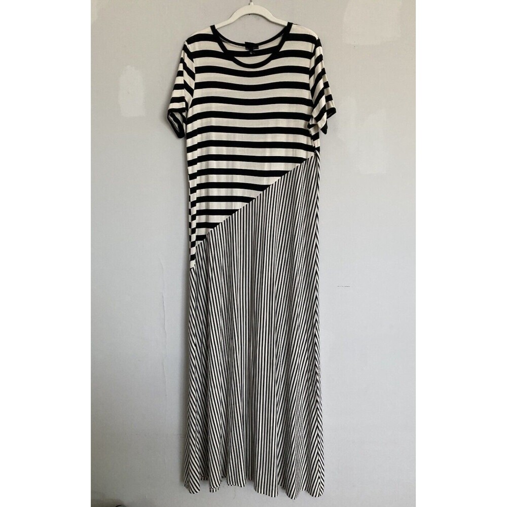 Who What Wear Striped Maxi Dress LARGE Black White Short Sleeve